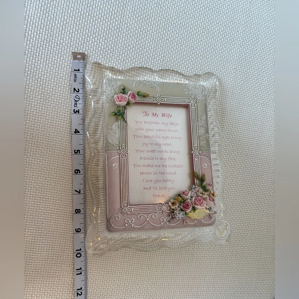 Vintage MUSCIAL PICTURE FRAME 